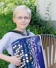 Hopeinen Harmonikka 2005 -voittaja
